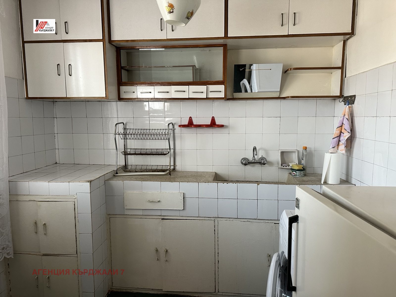 Продава МНОГОСТАЕН, гр. Кърджали, Байкал, снимка 5 - Апартаменти - 54075759