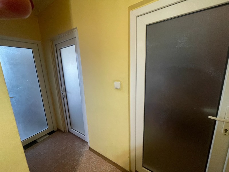 Продава  1 slaapkamer Ruse , Tsjarodejka - Jug , 68 кв.м | 73442558 - изображение [9]