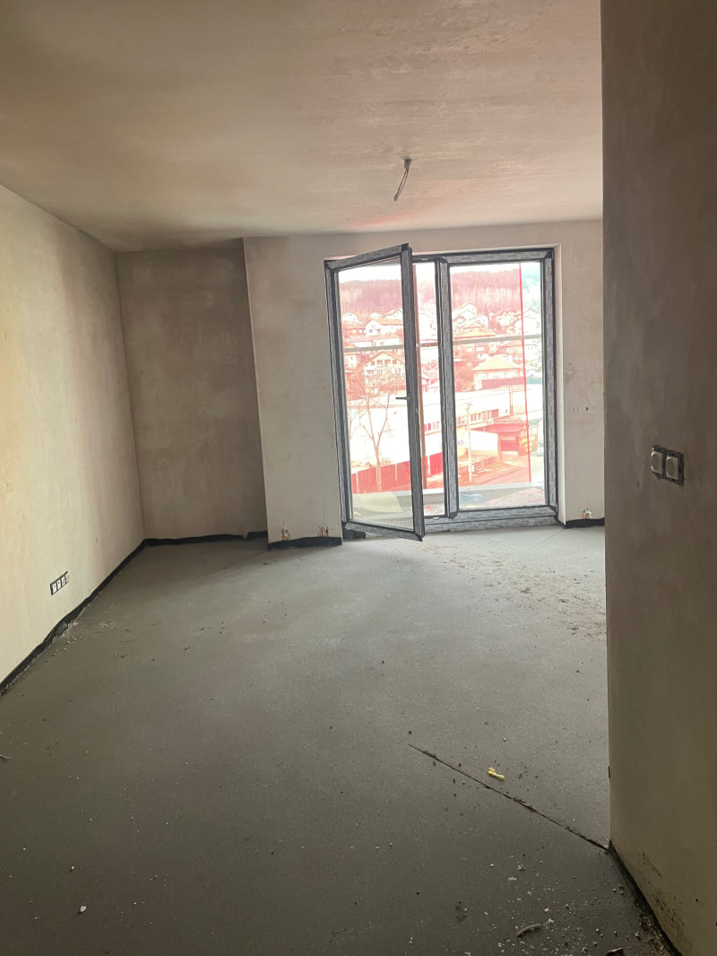 Продава 2-СТАЕН, гр. Перник, Център, снимка 2 - Апартаменти - 53173908