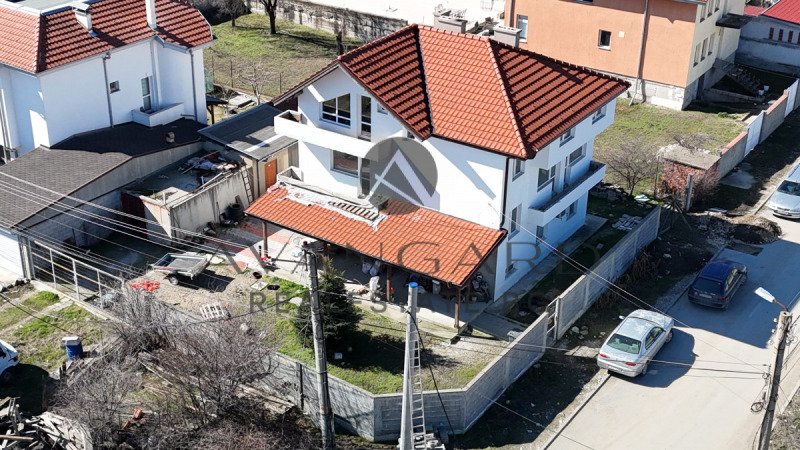 Продава  Къща област Пловдив , с. Скутаре , 360 кв.м | 56697647 - изображение [12]