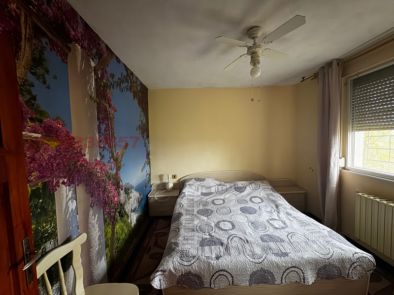 Продава КЪЩА, с. Малорад, област Враца, снимка 13 - Къщи - 52783474