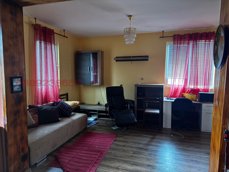 Продава КЪЩА, с. Малорад, област Враца, снимка 8 - Къщи - 52783474