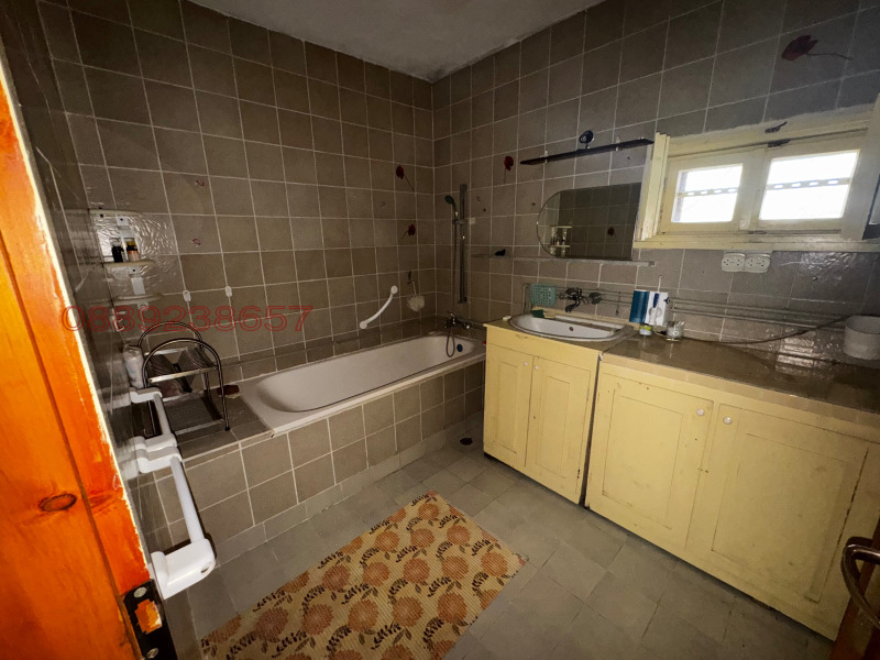 Продава КЪЩА, с. Малорад, област Враца, снимка 15 - Къщи - 52783474