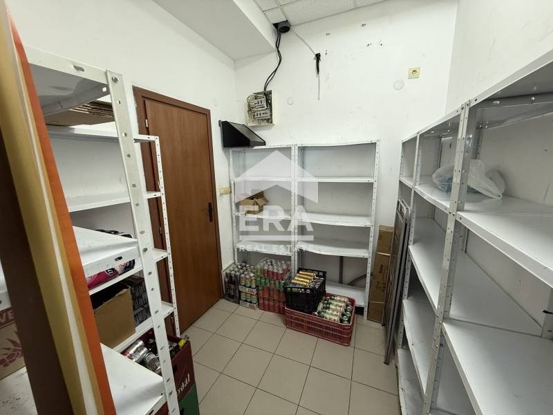 Продава МАГАЗИН, гр. Несебър, област Бургас, снимка 10 - Магазини - 54763413