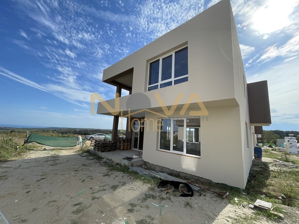 Продава КЪЩА, гр. Варна, м-т Боровец - юг, снимка 2 - Къщи - 47048378