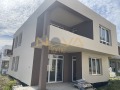 Продава КЪЩА, град Варна, м-т Боровец - юг • 300000 € • 38135253 — Holmes.bg