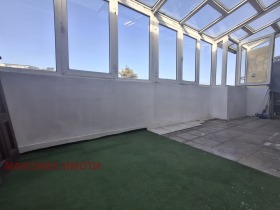 2 sovrum Vazrajdane, Burgas 3