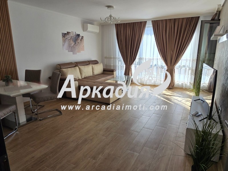 Продава  2-стаен град Пловдив , Христо Смирненски , 68 кв.м | 33652572