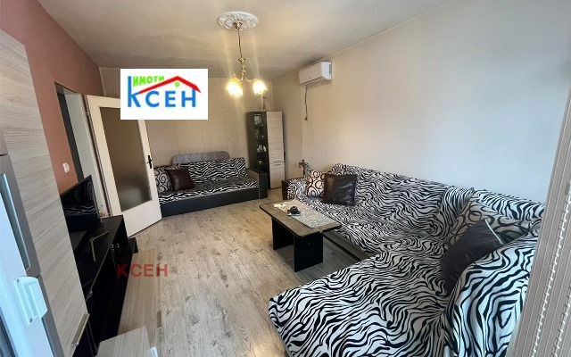Na prodej  1 ložnice Targovište , Zapad 2 , 66 m2 | 54307164 - obraz [2]