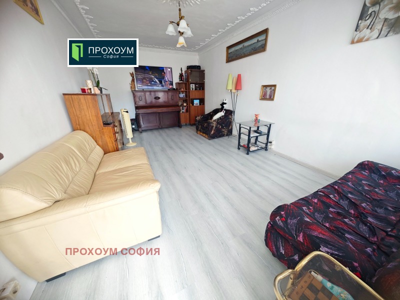 En venta  1 dormitorio Sofia , Banishora , 65 metros cuadrados | 19719414