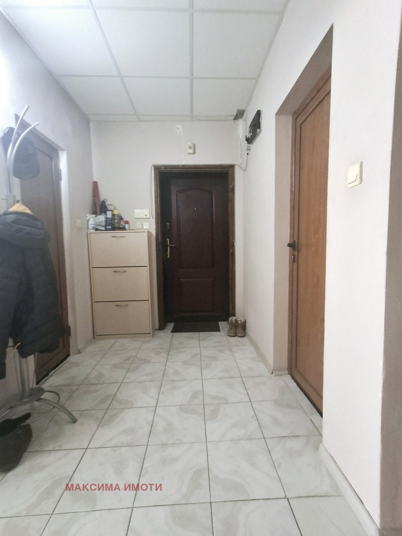 Till salu  2 sovrum Burgas , Vazrajdane , 105 kvm | 88461205 - bild [8]