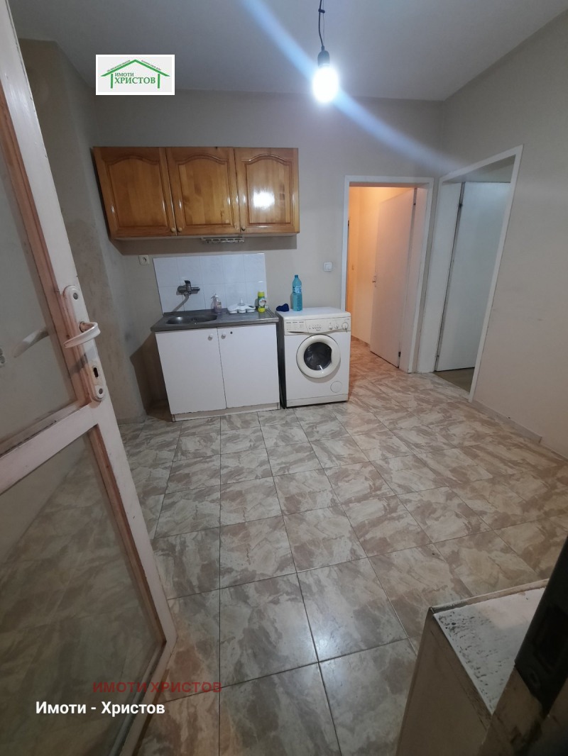 Продава 4-СТАЕН, гр. Шумен, Добруджански, снимка 5 - Апартаменти - 53310634