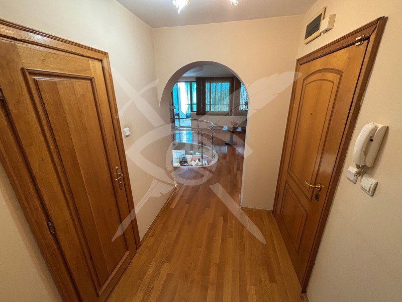 Til salg  Maisonette Burgas , Tsentar , 229 kvm | 96821831 - billede [11]