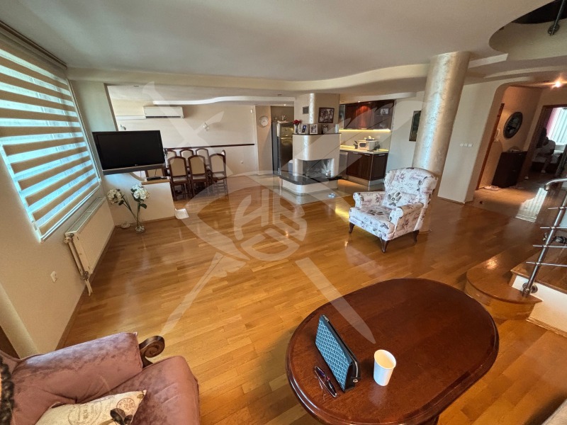 Til salg  Maisonette Burgas , Tsentar , 229 kvm | 96821831 - billede [7]