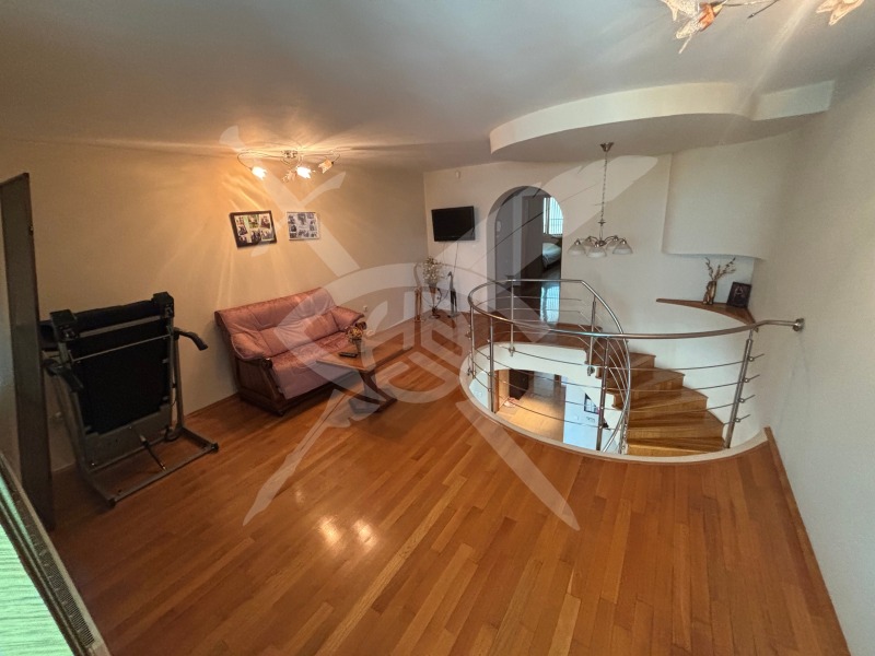 Til salg  Maisonette Burgas , Tsentar , 229 kvm | 96821831 - billede [16]