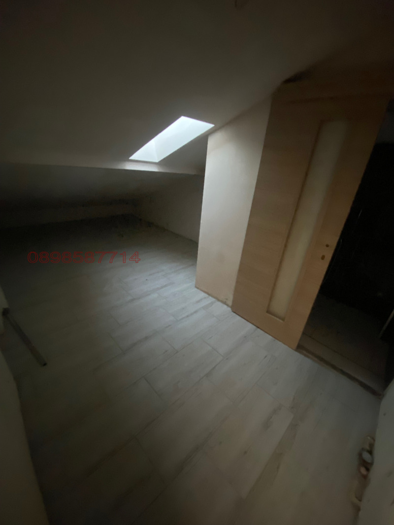 For Sale  Attic Varna , Kolhozen pazar , 30 sq.m | 40093297 - image [3]