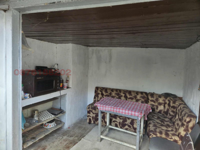 Продава КЪЩА, с. Лисец, област Ловеч, снимка 3 - Къщи - 52770047