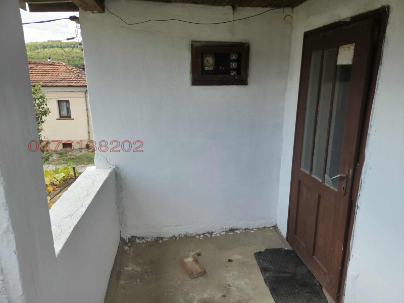 Продава КЪЩА, с. Лисец, област Ловеч, снимка 10 - Къщи - 52770047