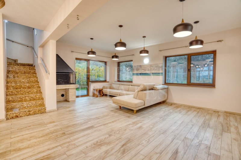 Продава КЪЩА, гр. София, с. Бистрица, снимка 4 - Къщи - 52492779