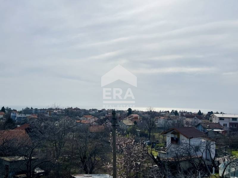 Продава КЪЩА, гр. Варна, м-т Горна Трака