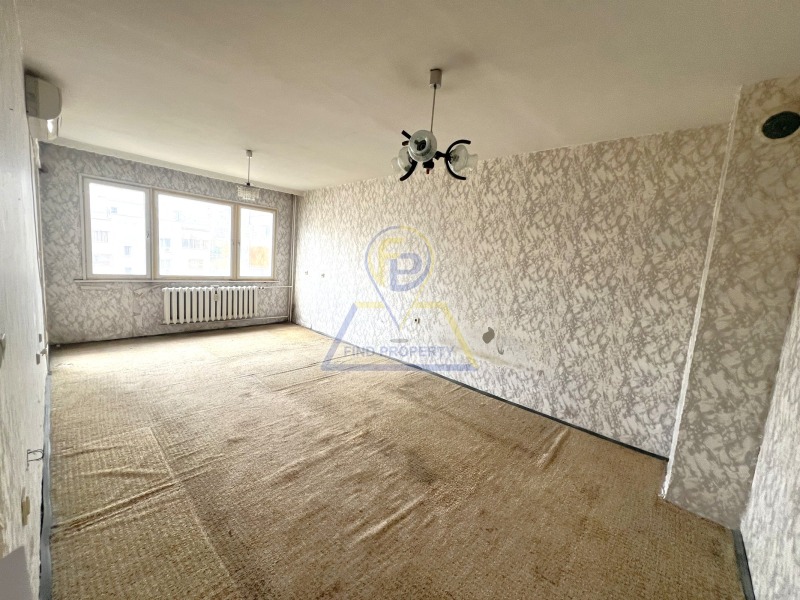 Продава 2-СТАЕН, гр. Бургас, Изгрев, снимка 2 - Апартаменти - 52376561