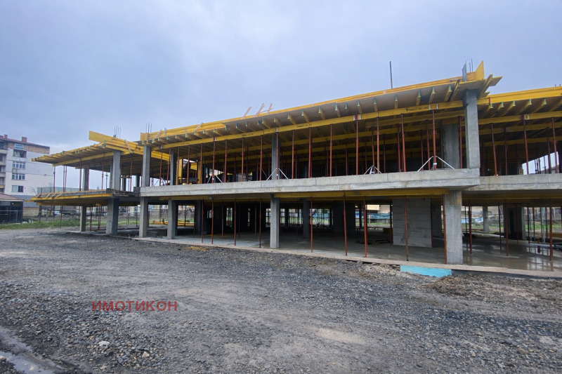 Продава 3-СТАЕН, гр. Нова Загора, област Сливен, снимка 2 - Апартаменти - 51115534