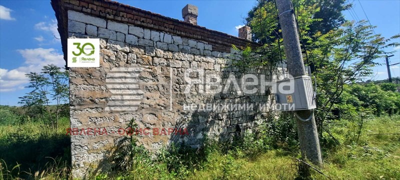 Продава КЪЩА, с. Генерал Киселово, област Варна, снимка 2 - Къщи - 54888611