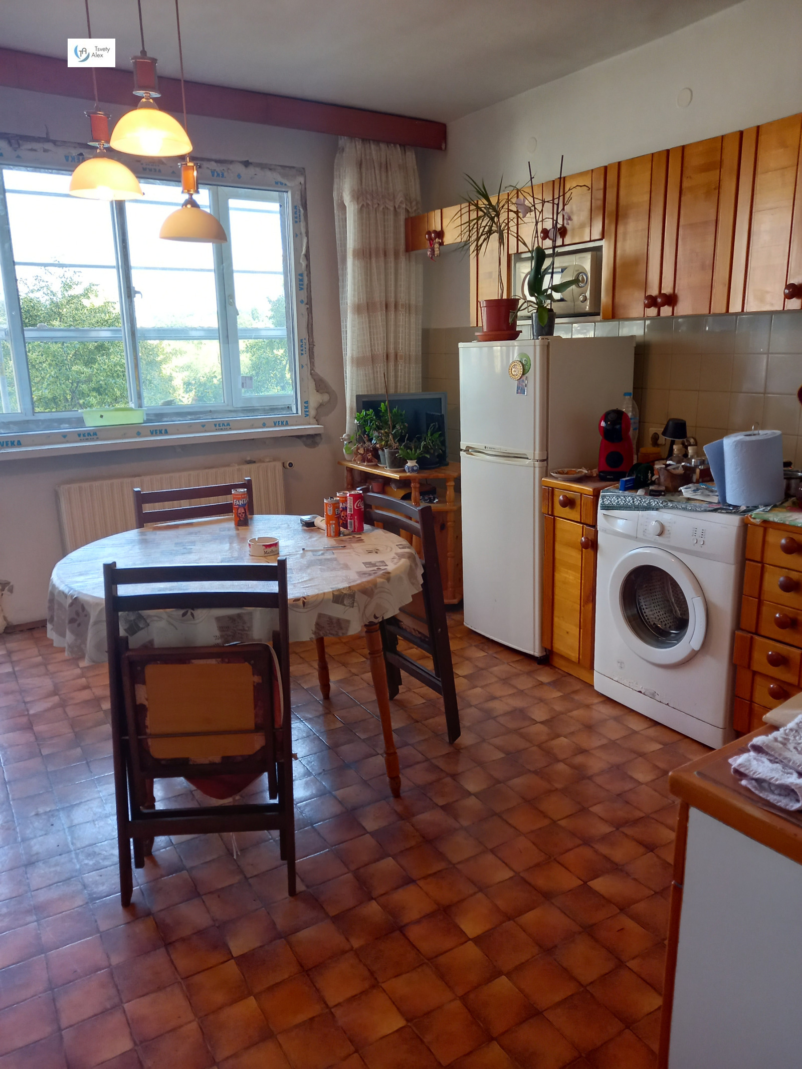Продава 3-СТАЕН, гр. София, Гоце Делчев, снимка 2 - Апартаменти - 55261604