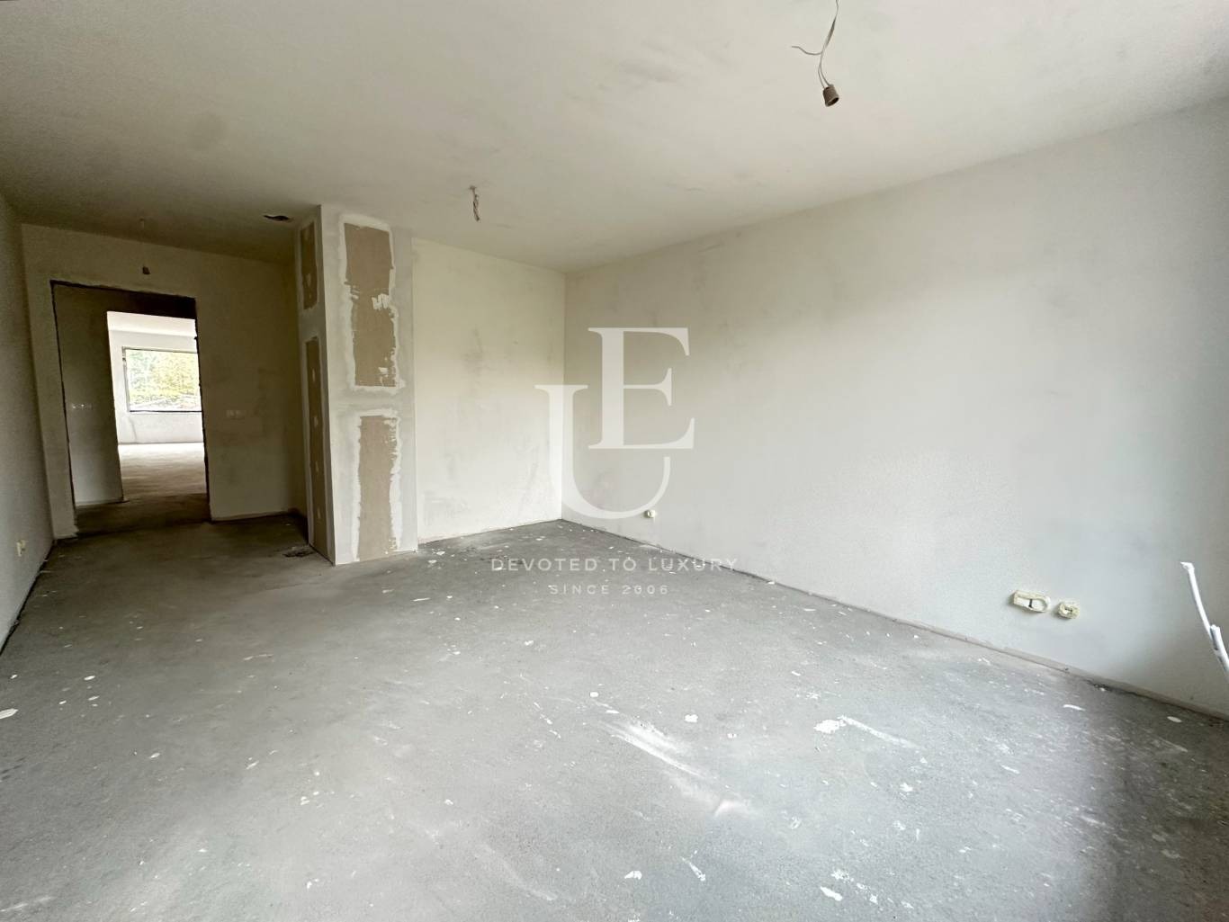 Продава 4-СТАЕН, гр. София, Бояна, снимка 2 - Апартаменти - 52220642