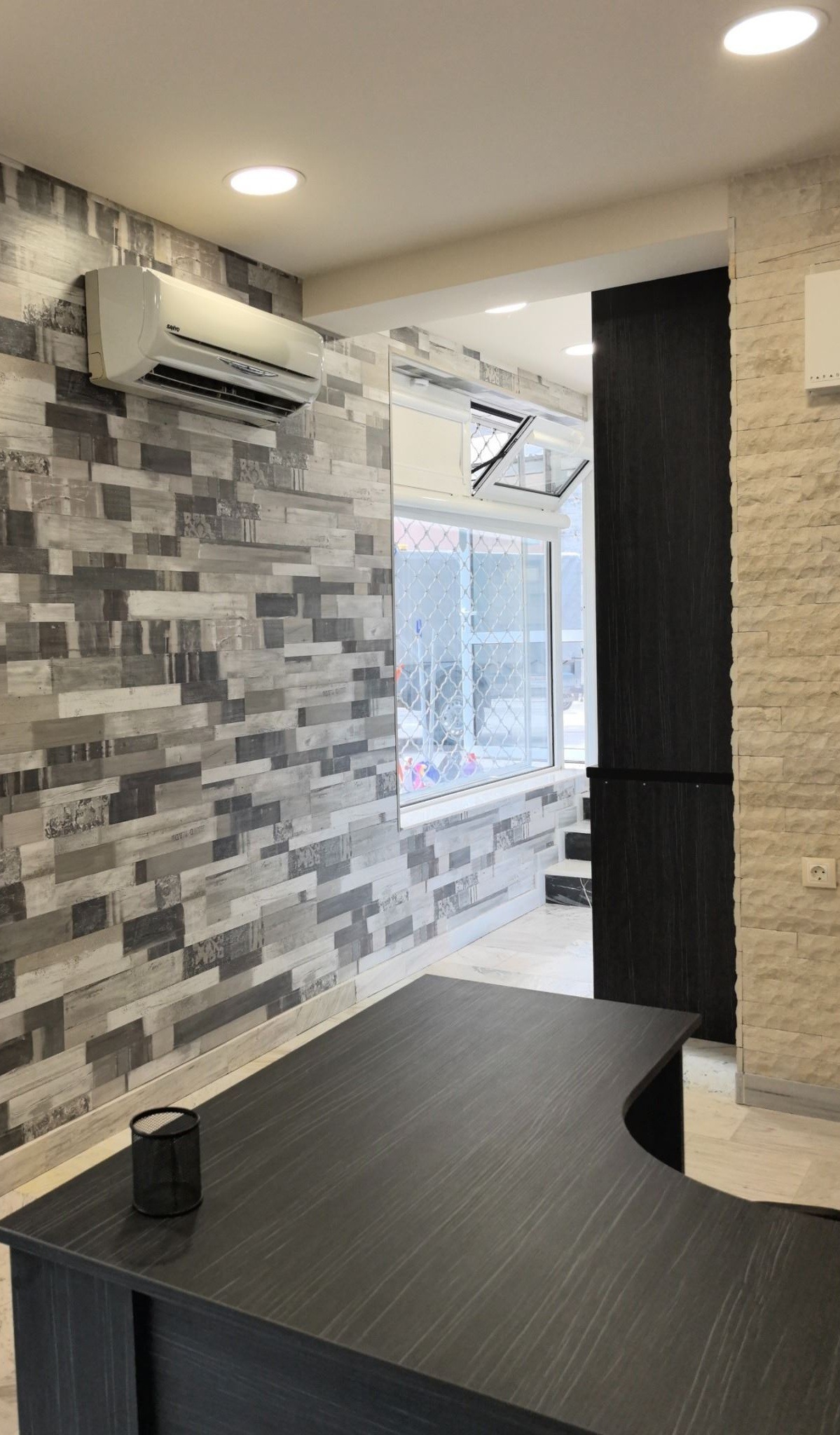 Продава ОФИС, гр. Пловдив, Център, снимка 6 - Офиси - 55000242