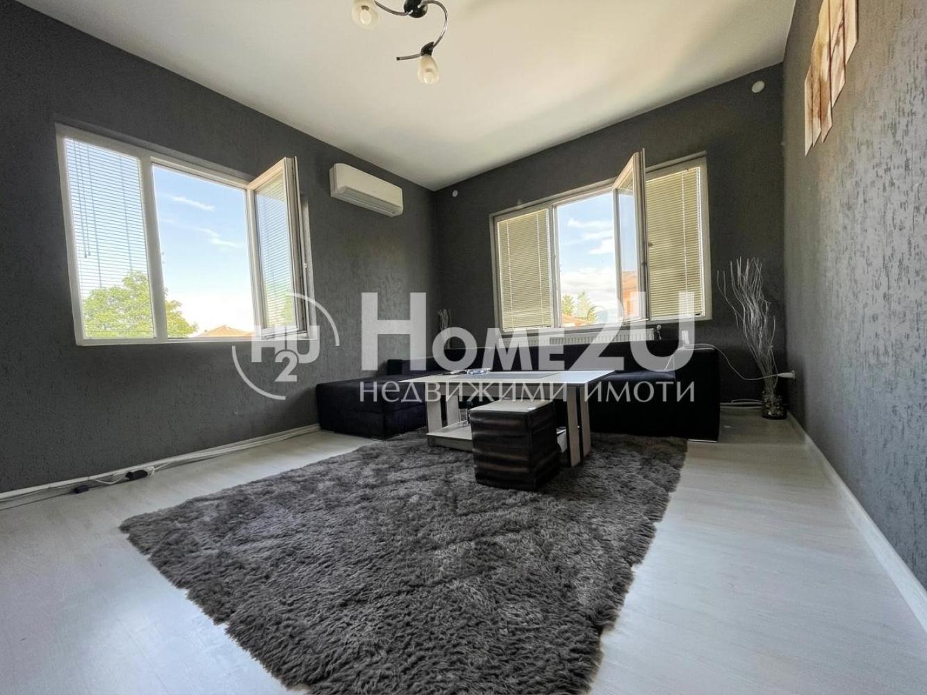 Продава ЕТАЖ ОТ КЪЩА, гр. Пловдив, Прослав, снимка 2 - Етаж от къща - 55034637