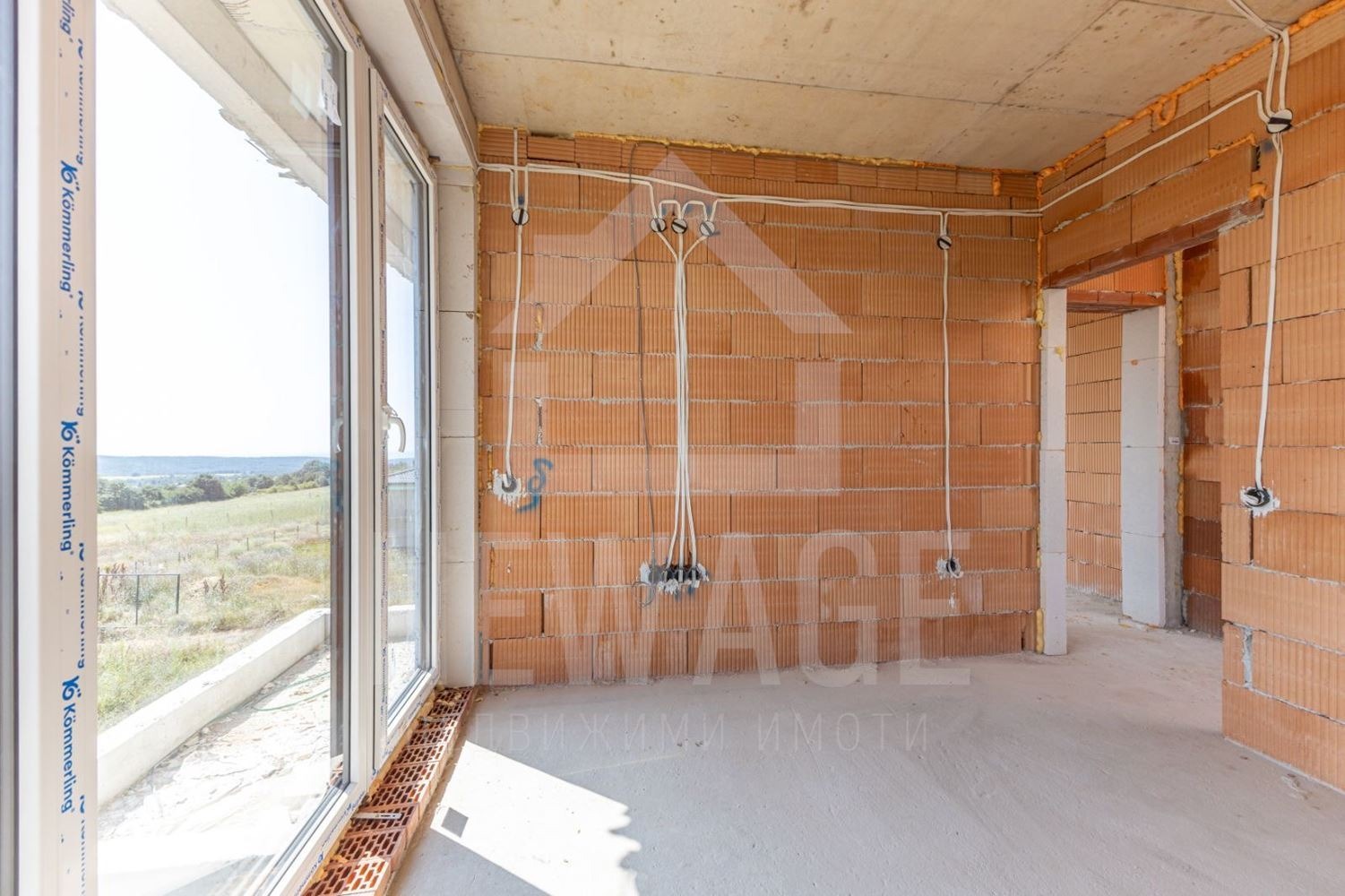 Продава КЪЩА, с. Близнаци, област Варна, снимка 9 - Къщи - 55130059