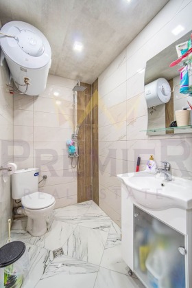 1 dormitorio Grand Mol, Varna 9