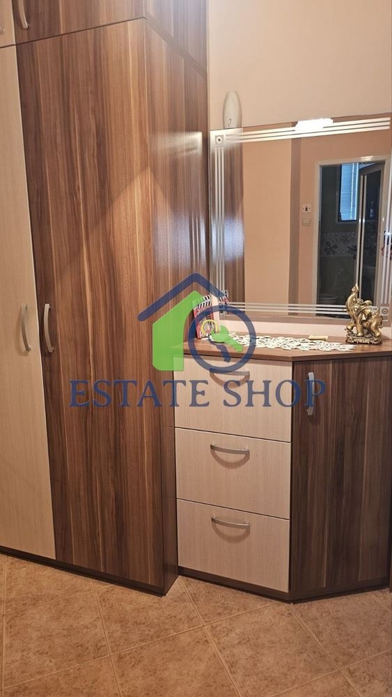 De vânzare  1 dormitor Plovdiv , Camenița 2 , 68 mp | 75376407 - imagine [9]