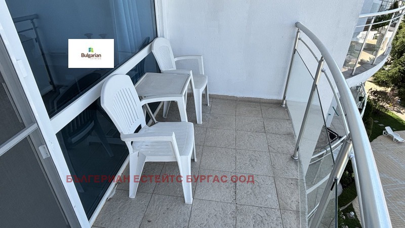 Продава 3-СТАЕН, гр. Бургас, Сарафово, снимка 3 - Апартаменти - 53355144