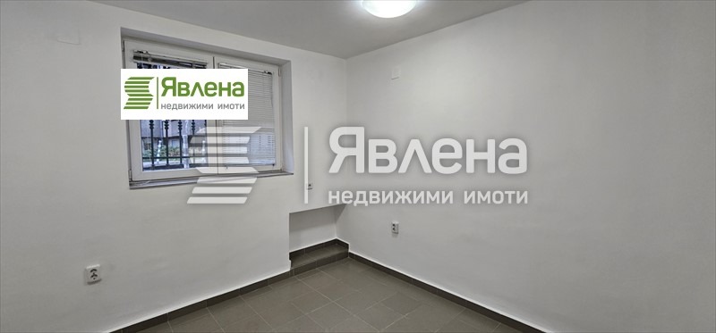 Продава 3-СТАЕН, гр. София, Оборище, снимка 4 - Апартаменти - 52765030