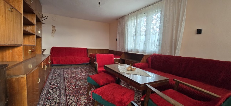 Продава КЪЩА, с. Сушина, област Шумен, снимка 3 - Къщи - 52720762