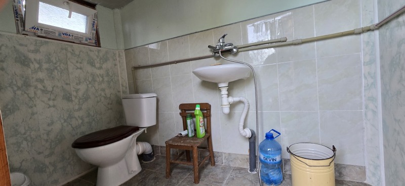 Продава КЪЩА, с. Сушина, област Шумен, снимка 7 - Къщи - 52720762