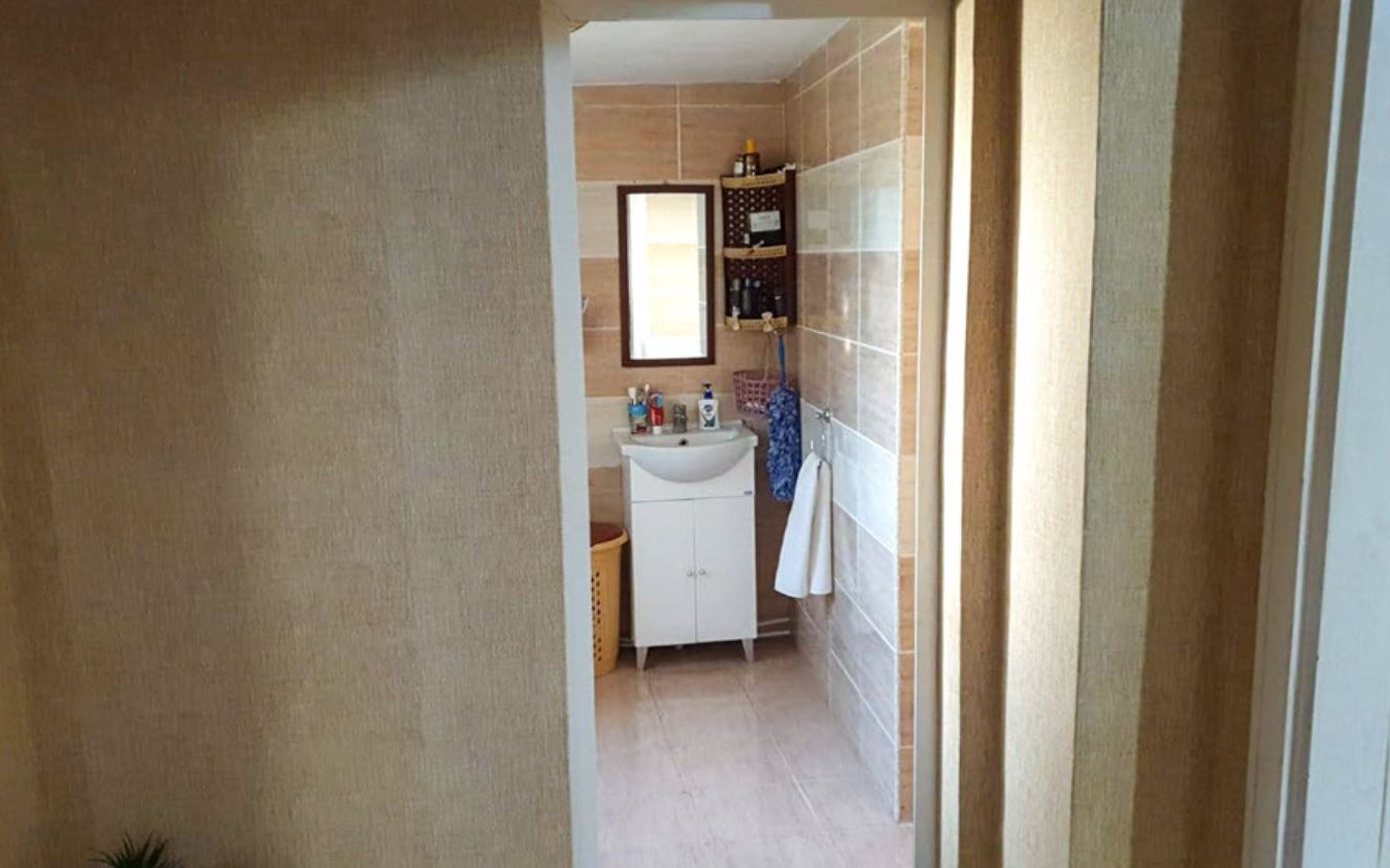 Продава КЪЩА, с. Славеево, област Добрич, снимка 5 - Къщи - 54090908