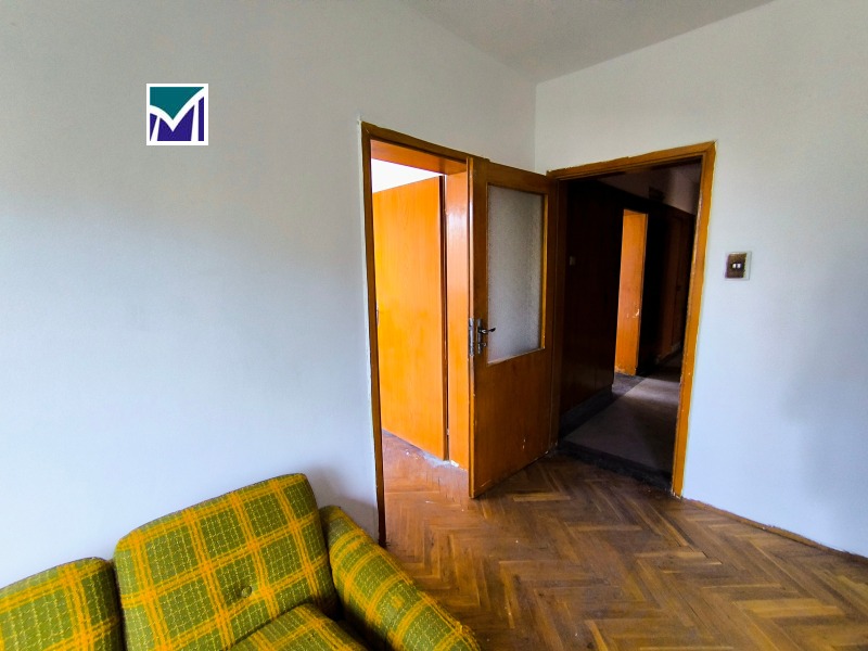 Te koop  3 slaapkamers Vratsa , Tsentar , 124 m² | 54965932 - afbeelding [12]