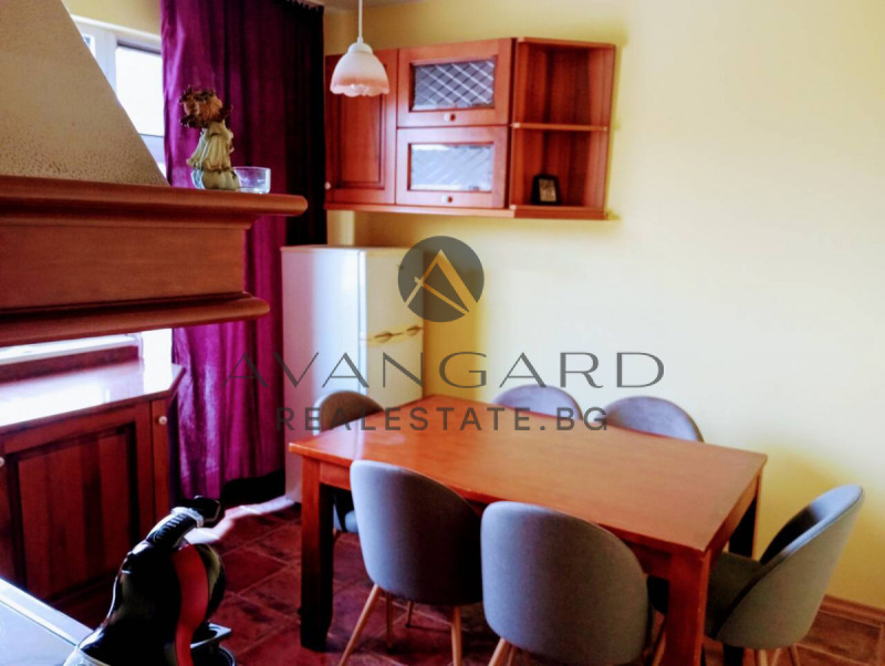 Продава МНОГОСТАЕН, гр. Пловдив, Кючук Париж, снимка 2 - Апартаменти - 53069802