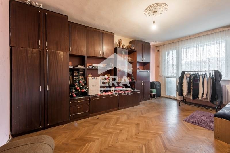 Продава ЕТАЖ ОТ КЪЩА, гр. Варна, Аспарухово, снимка 12 - Етаж от къща - 53094720