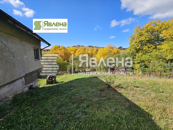 Продава КЪЩА, с. Големо Бучино, област Перник, снимка 16 - Къщи - 52998123
