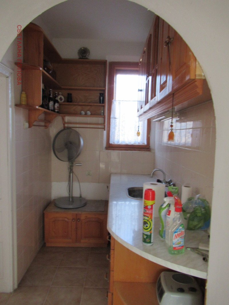 Продава КЪЩА, гр. Брегово, област Видин, снимка 6 - Къщи - 53410091