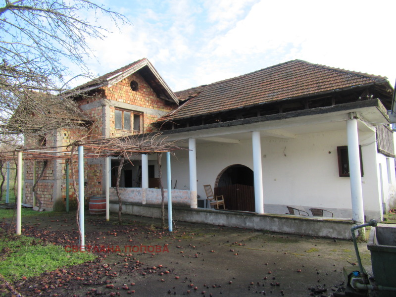 Продава КЪЩА, гр. Брегово, област Видин, снимка 12 - Къщи - 53410091