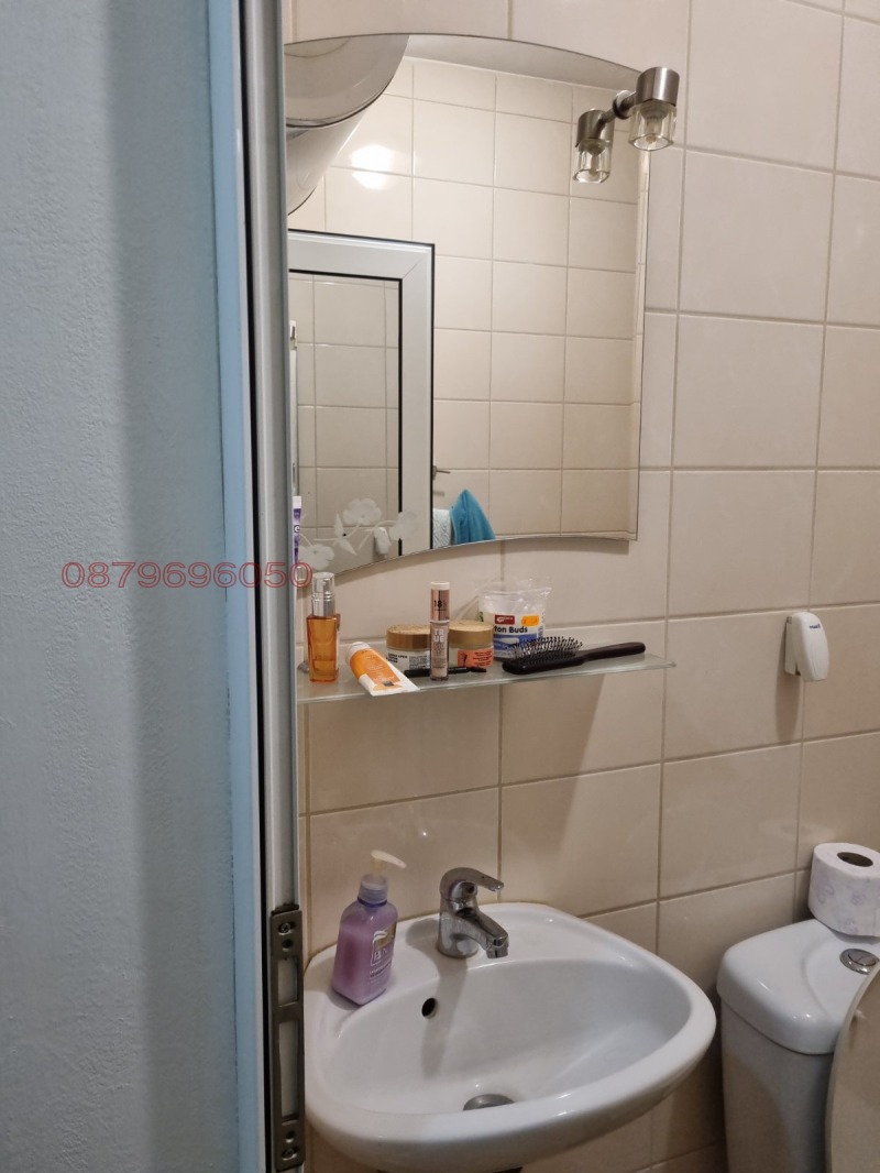 Продава 1-СТАЕН, гр. Русе, Централен южен район, снимка 5 - Апартаменти - 53108965