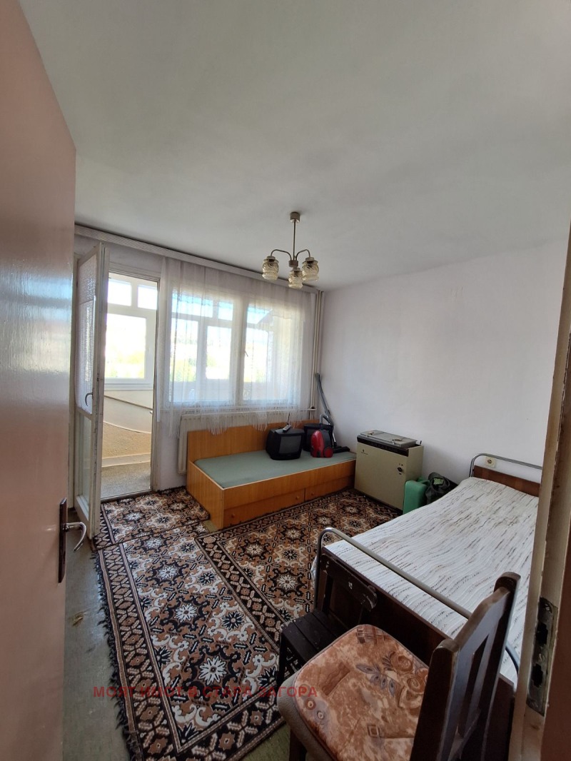 Продава 3-СТАЕН, гр. Стара Загора, Три чучура - юг, снимка 2 - Aпартаменти - 47341617