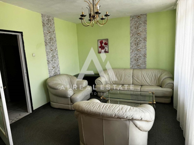 Na sprzedaż  2 sypialnie Plewen , Szirok centar , 110 mkw | 75560130 - obraz [8]