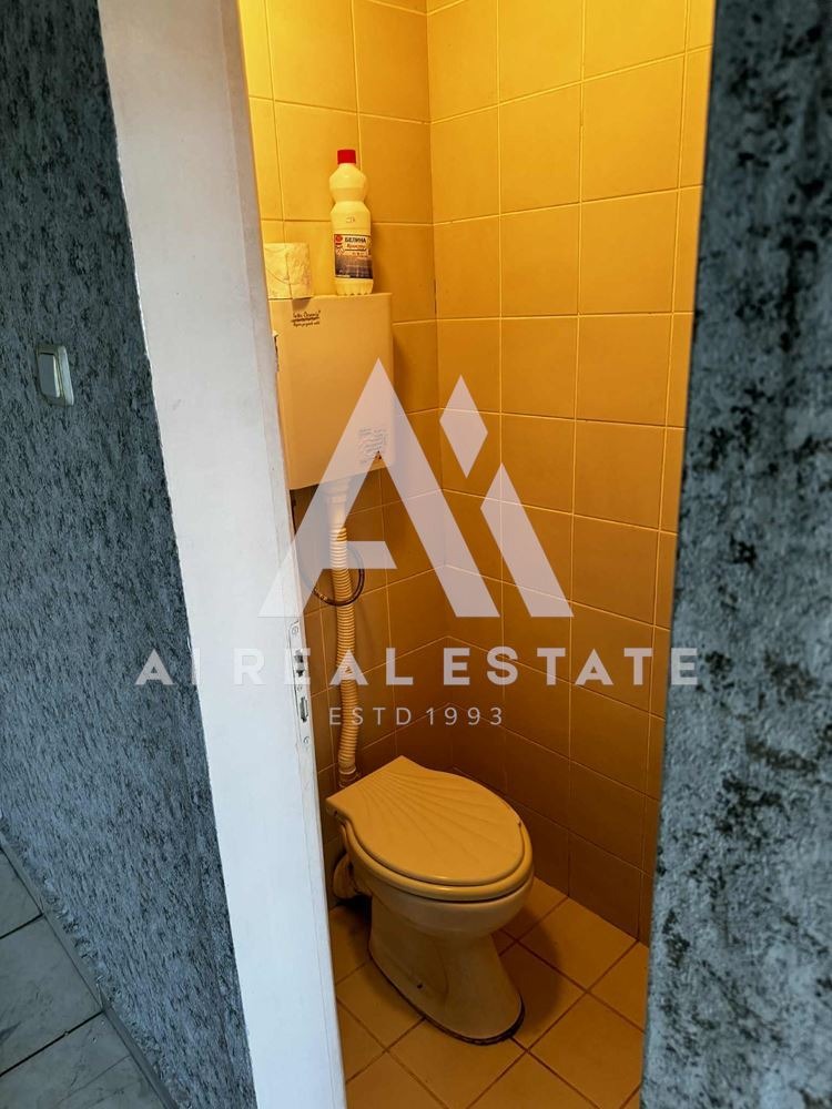Na sprzedaż  2 sypialnie Plewen , Szirok centar , 110 mkw | 75560130 - obraz [11]