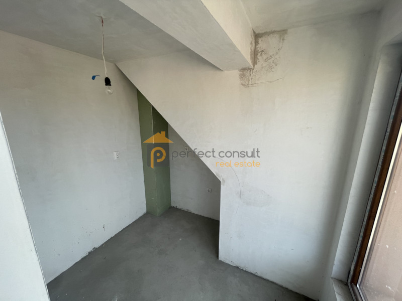 De vânzare  2 dormitoare Plovdiv , Țentâr , 99 mp | 76741197 - imagine [11]